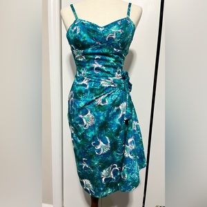 Beautiful vintage Hawaiian Dress by the Kahala XS